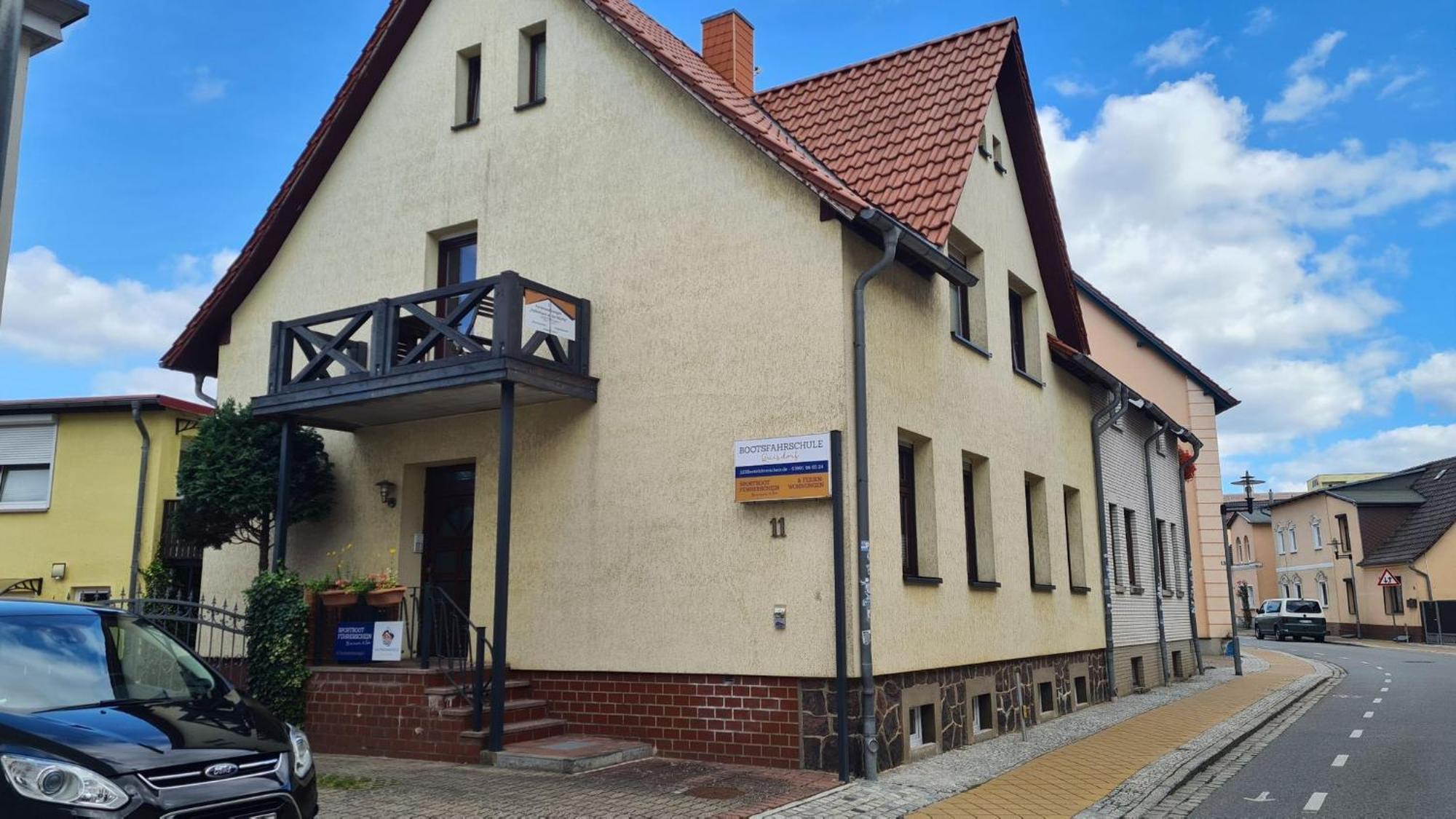 Hafenhaus Bootsquartier Daire Waren  Dış mekan fotoğraf